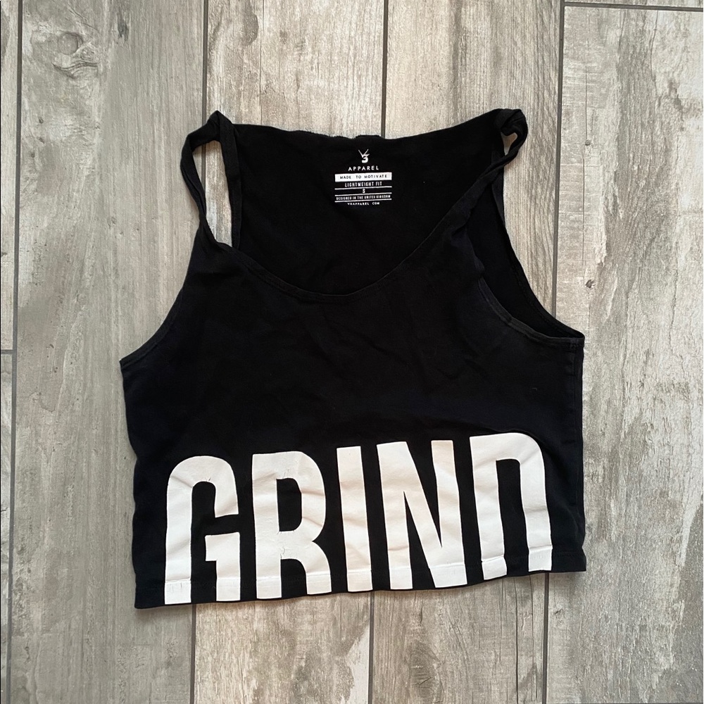 Cropped workout tank